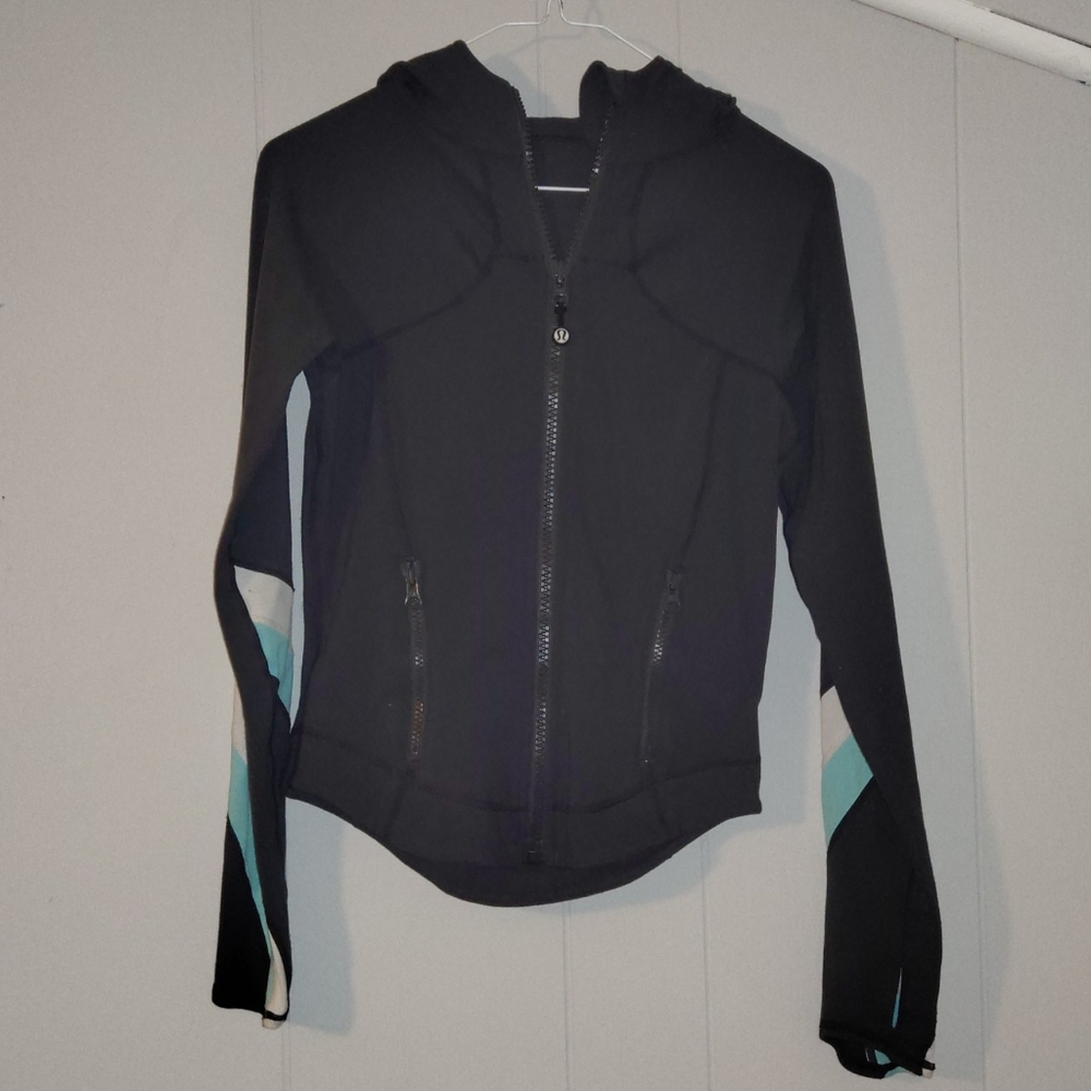 Lululemon sweater - lightweight